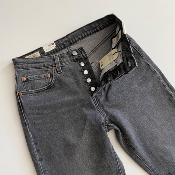 Levi's Premium Jeans 501 High Rise Straight Leg 125010412 Nwt 27 x 32 - Picture 3 of 5